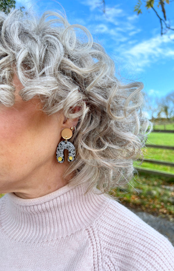 Monochrome Arch Earring Drops