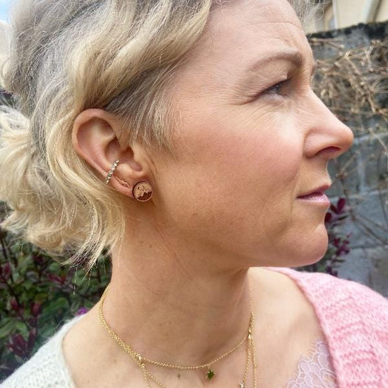 Wood mountain stud earrings