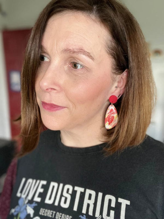 Red & Pink Leaf Earrings Earrings The Messy Brunette