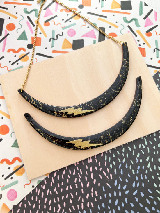 Black and Gold Arch Style Necklace