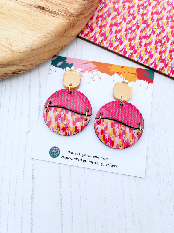 Pink Curve Circle Earrings