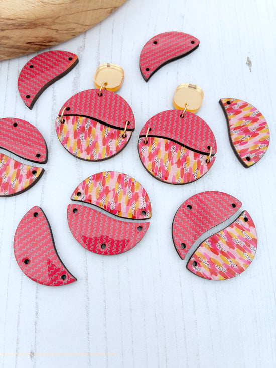 Pink Curve Circle Earrings