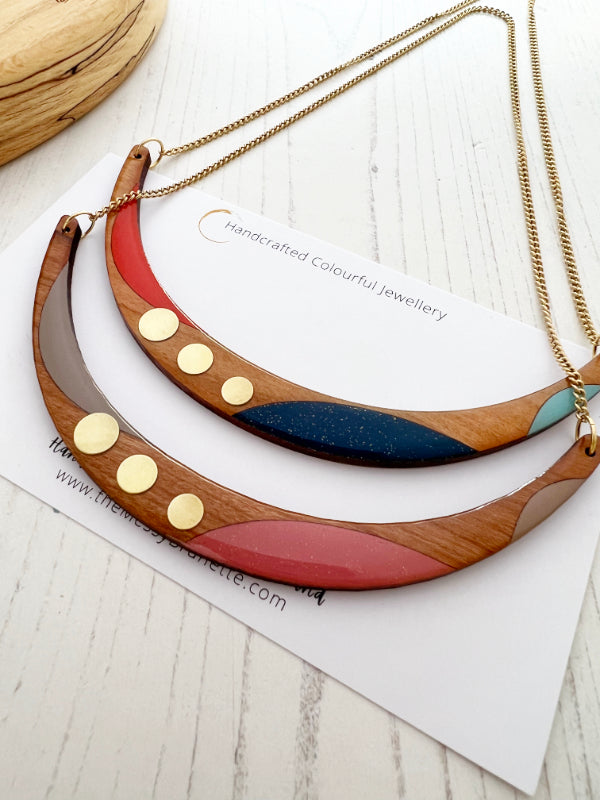 Load image into Gallery viewer, Colour Block Choker Style Necklaces in 2 Colourways
