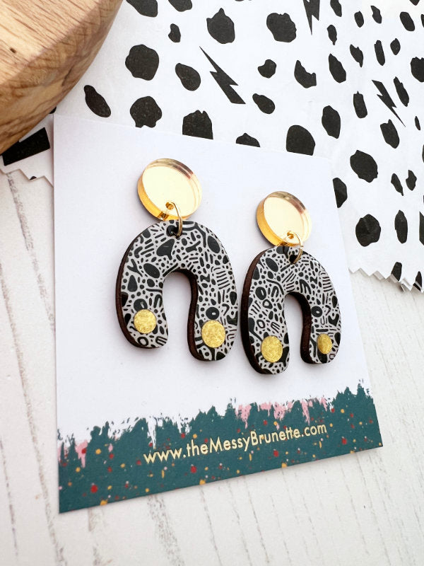 Monochrome Arch Earring Drops