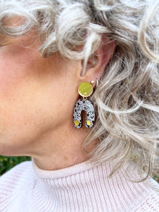 Monochrome Arch Earring Drops