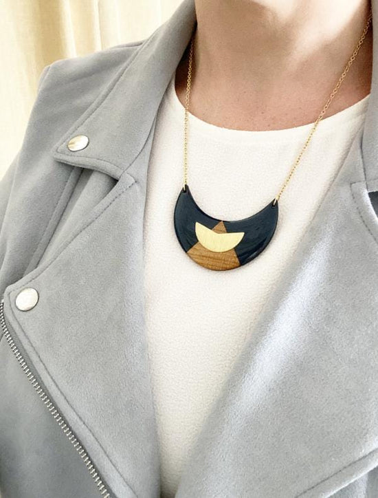 Colour Block Geometric Necklace in Navy